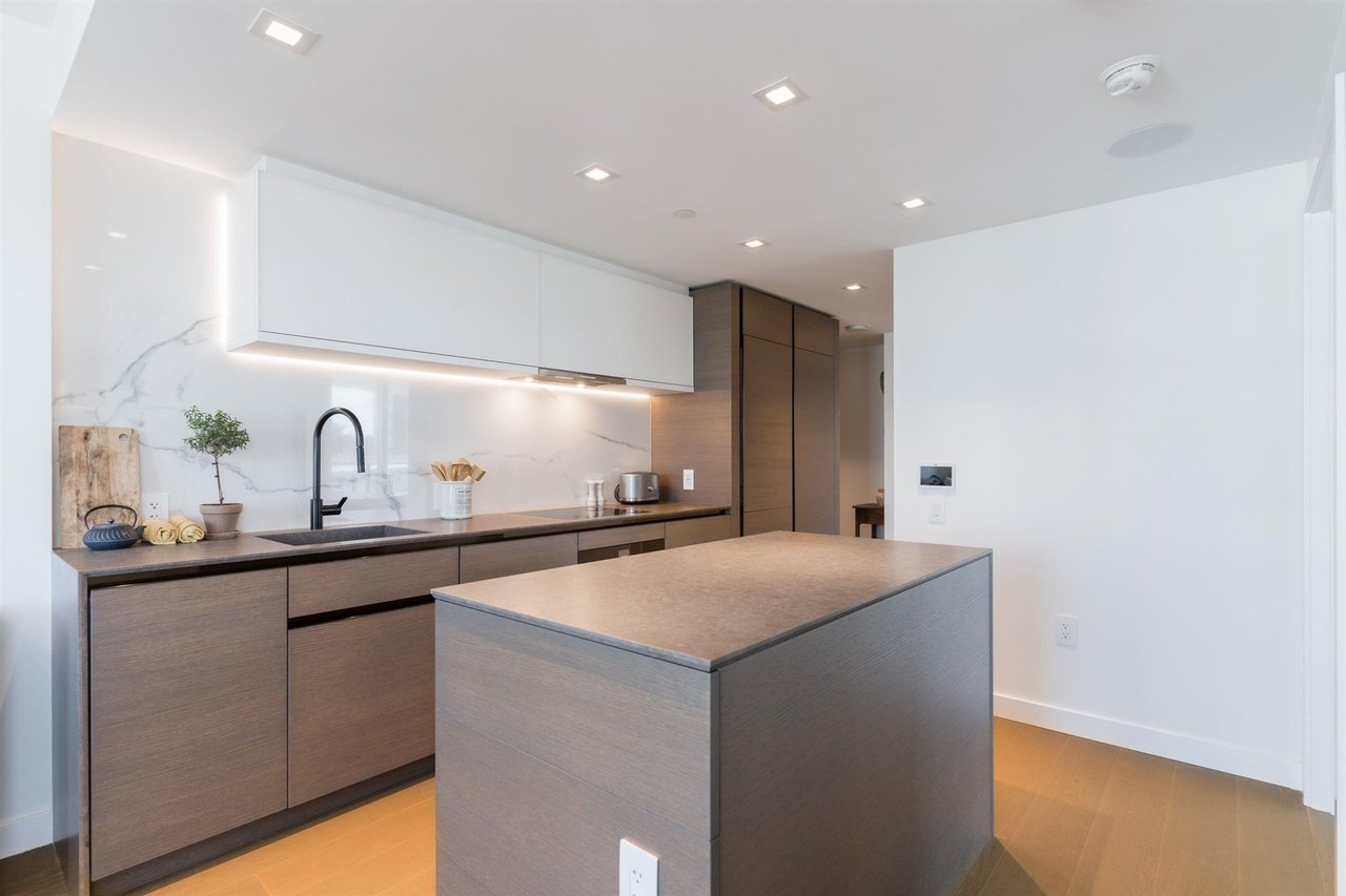620 Cardero St, #2305