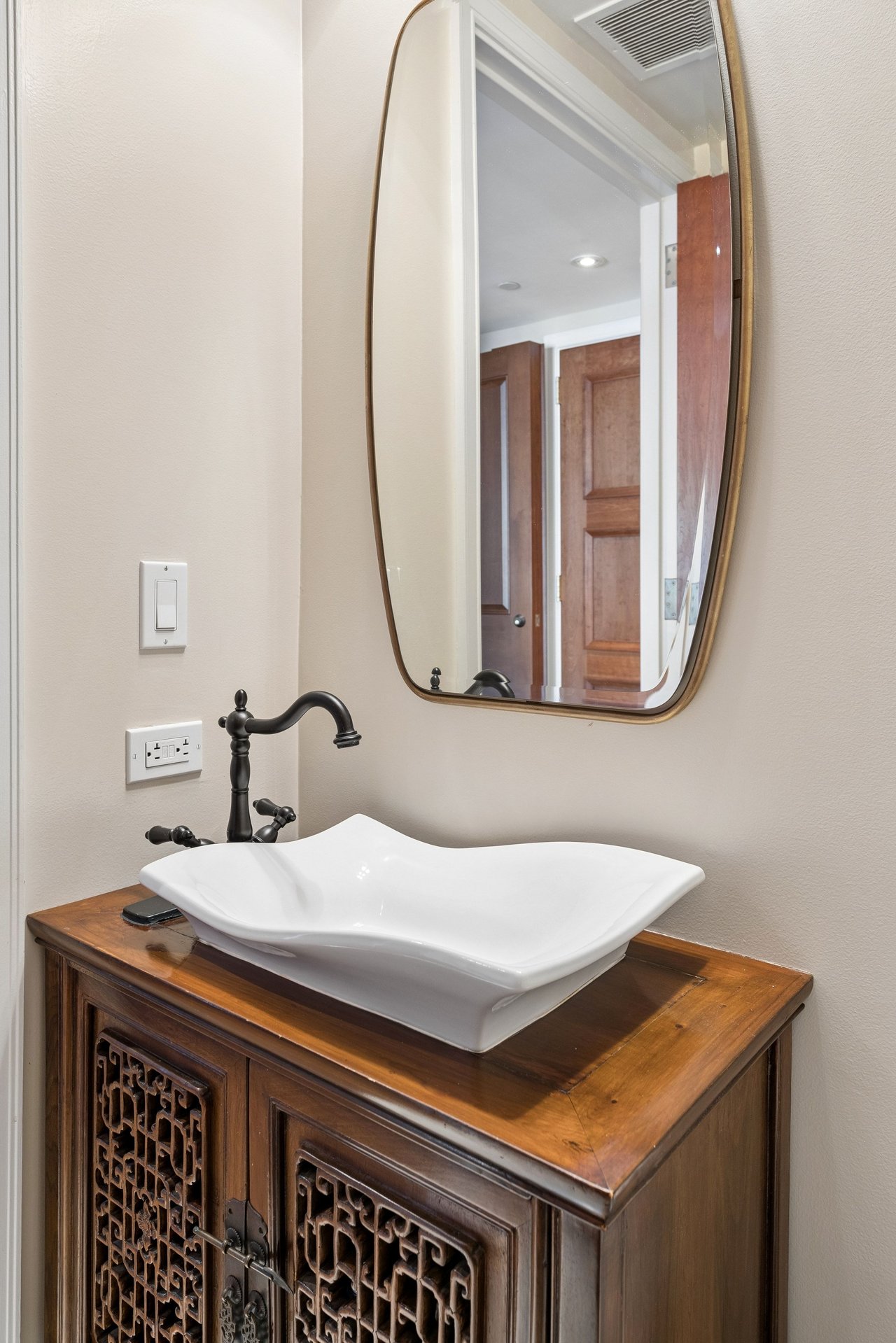 ODADA-Designed Four Seasons Residence