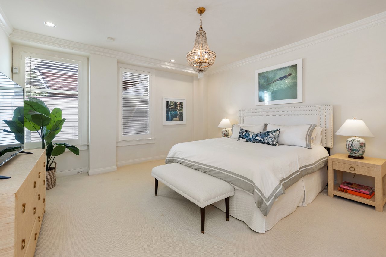 Timeless Full-Floor Residence