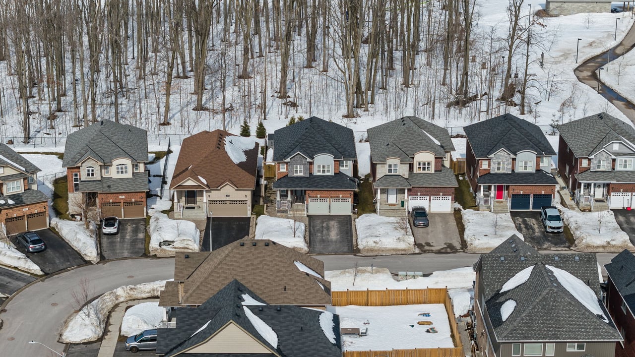 2998 Annalysse Drive, Orillia