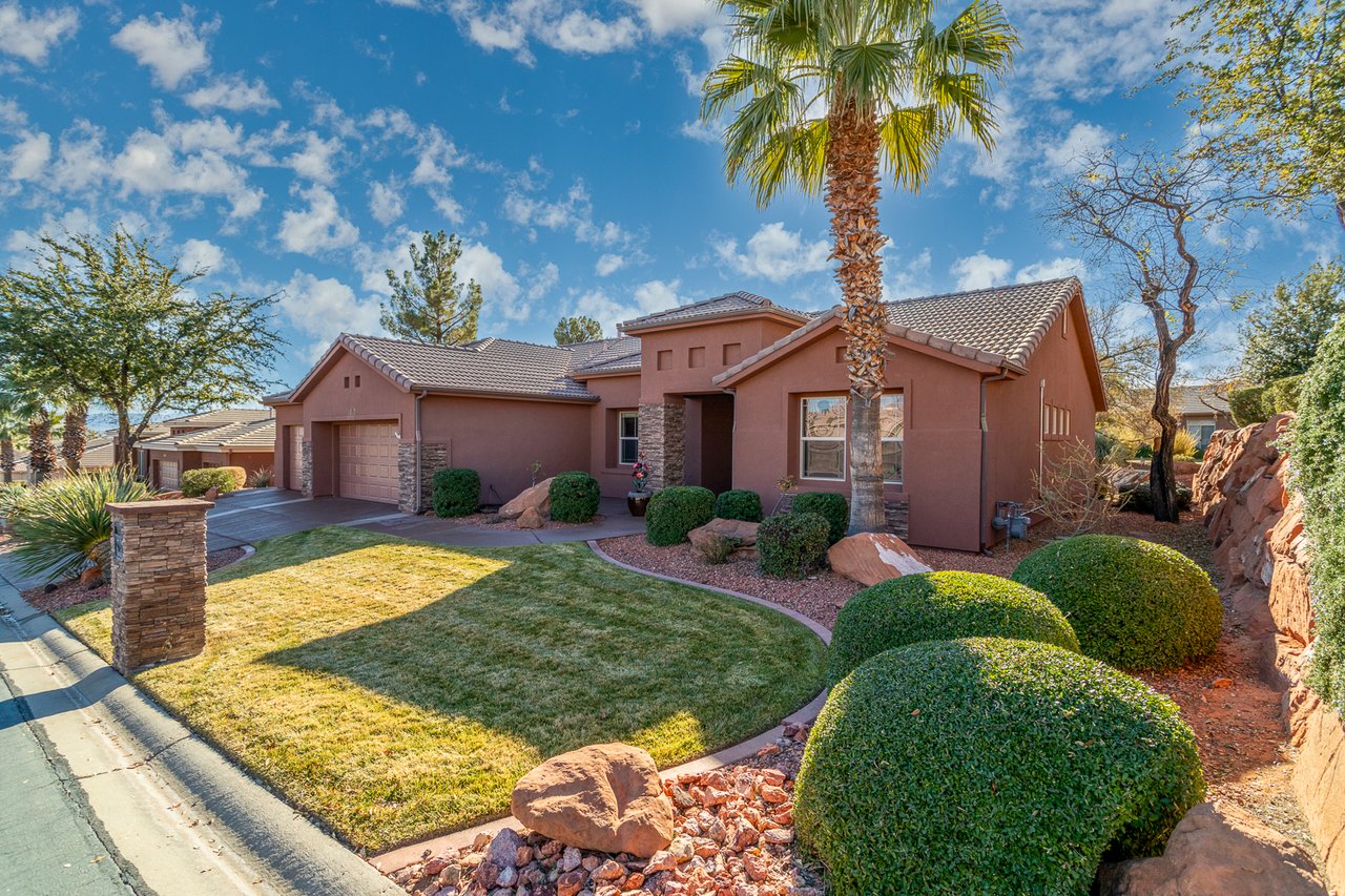 1319 W Red Butte Dr