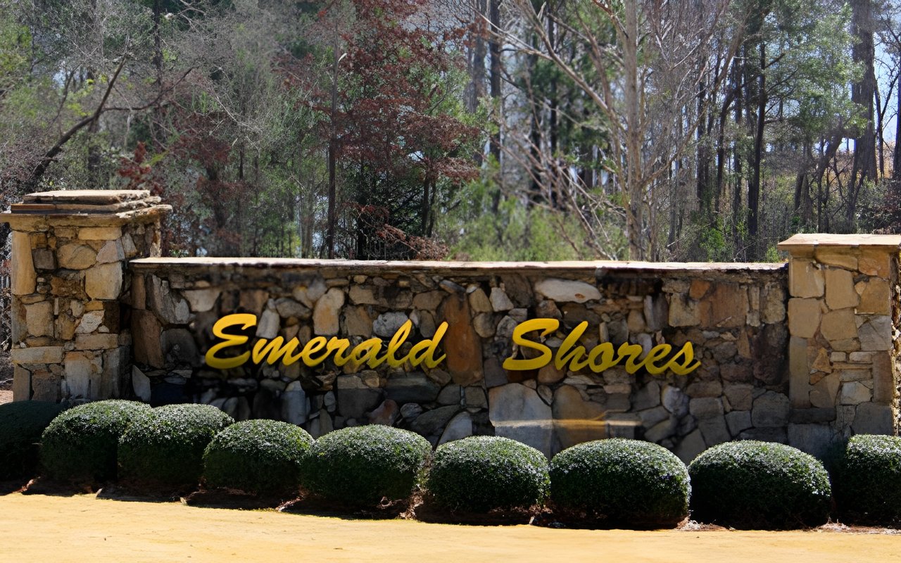 Emerald Shores
