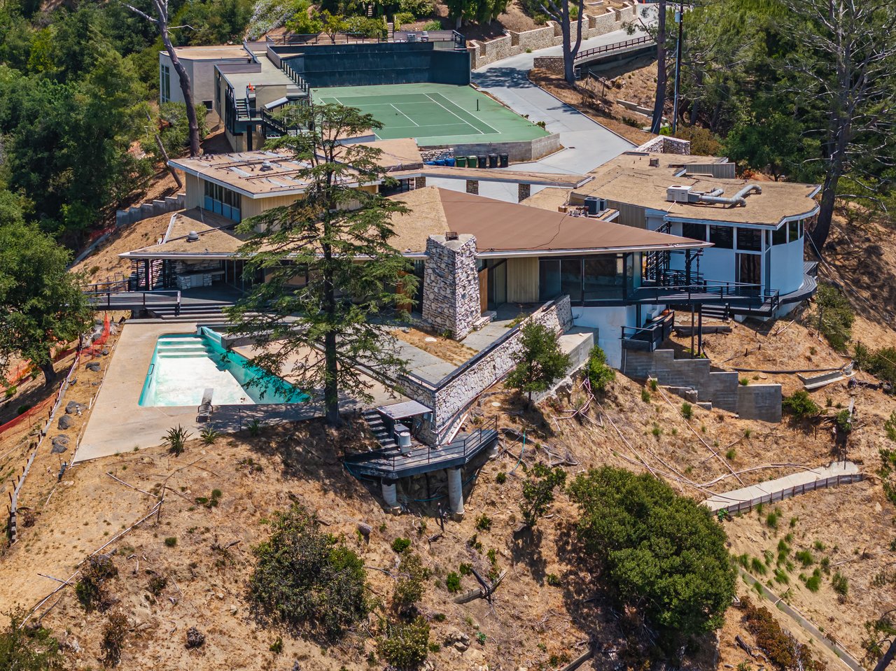 2859 Coldwater Canyon Dr, Beverly Hills