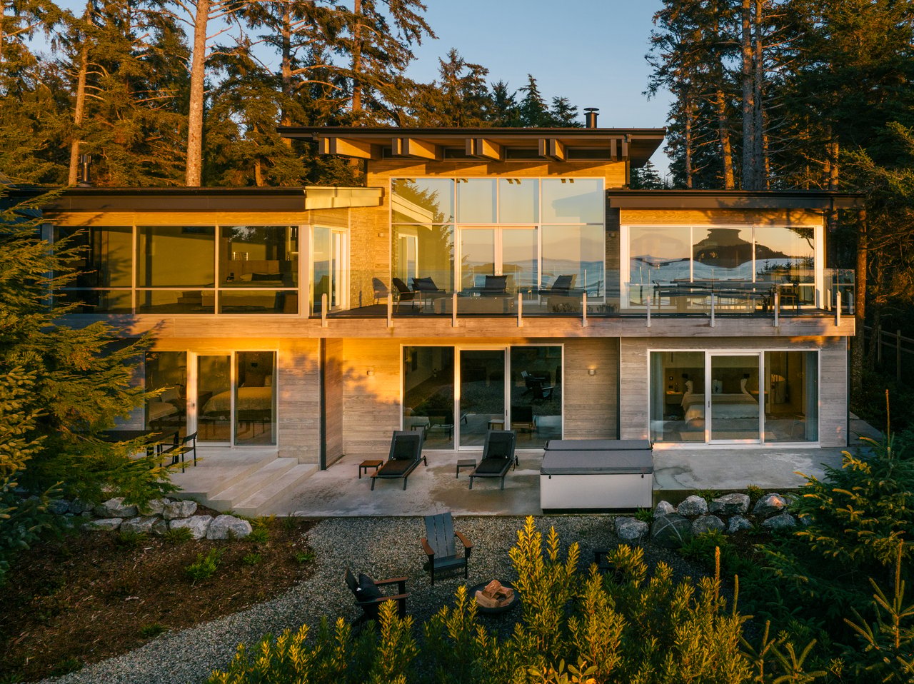 1305 Lynn Road