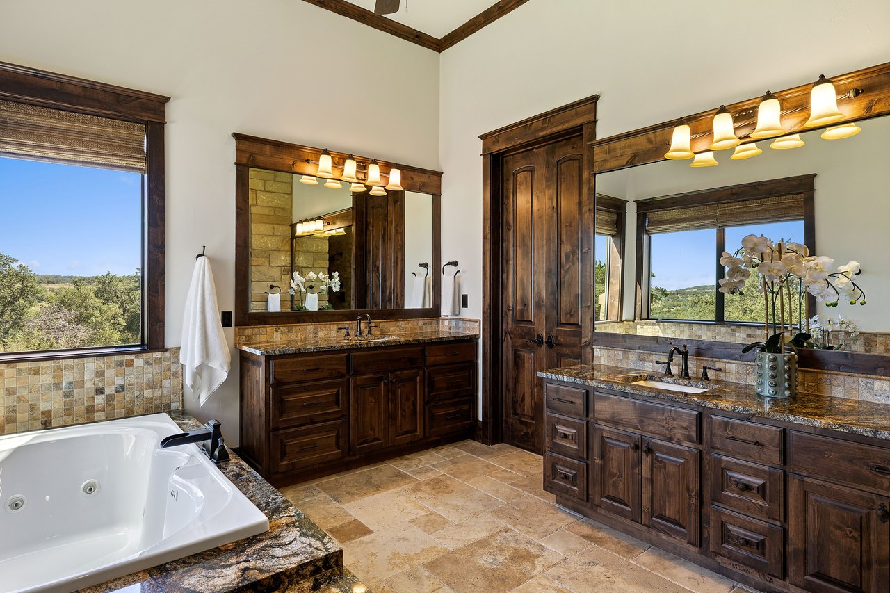 9412 Grand Summit BLVD, Dripping Springs