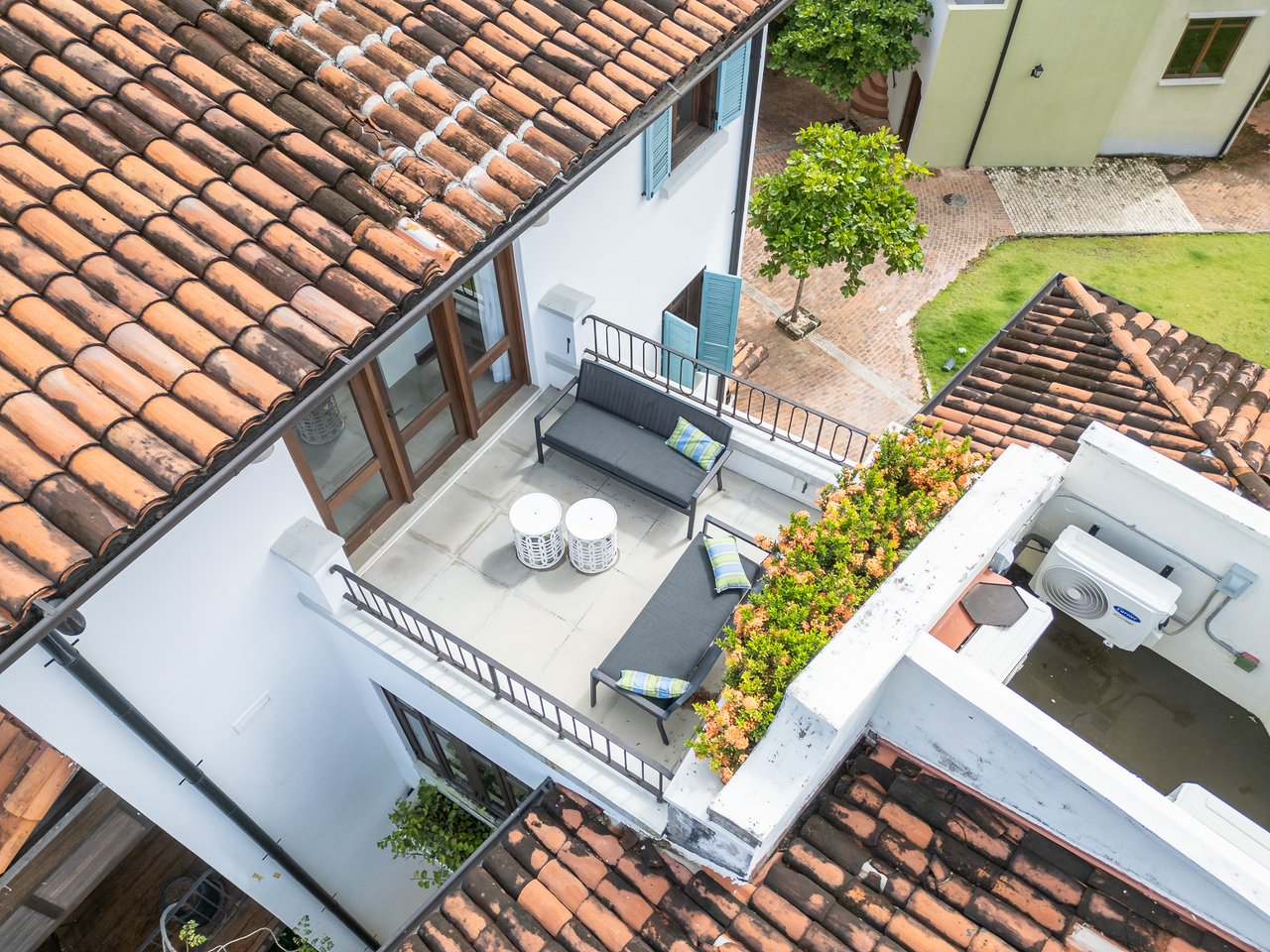 9 Calle La Ronda | A Contemporary Oceanview Modern Luxury near the Beach!