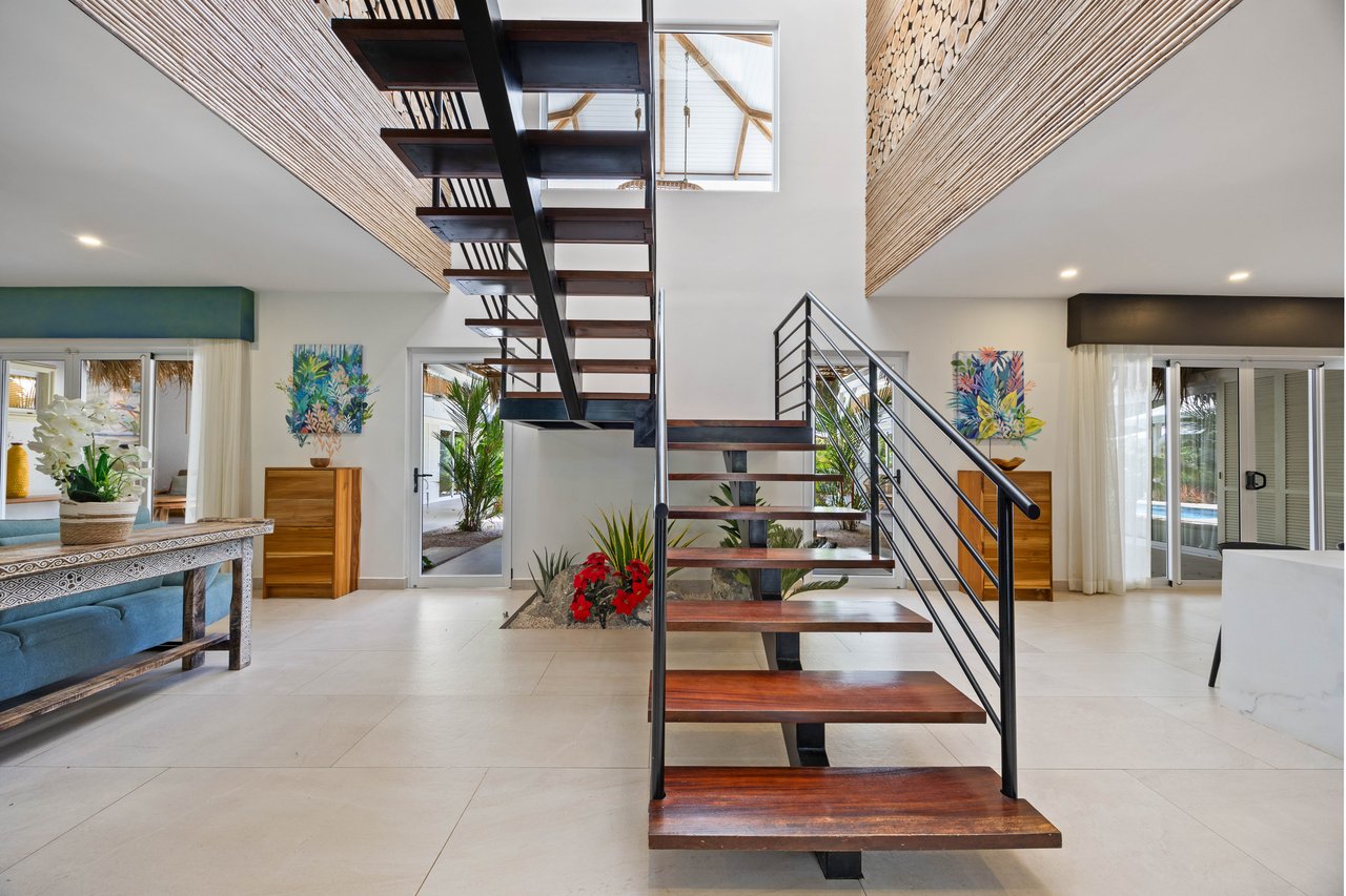 Casa Karibe | Vibrant 5-Bedroom Caribbean-Inspired Villa with Pool in Gated Tamarindo Community
