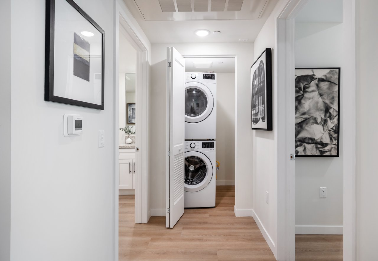 Paseo Living || 1303 S Orange Grove Avenue