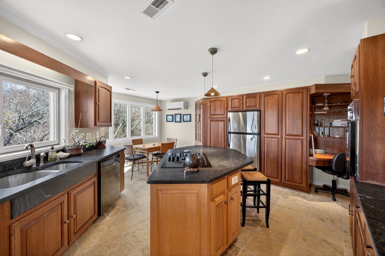 Beachfront Offering in West Hyannisport