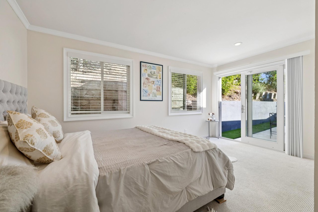 35 W Seaview