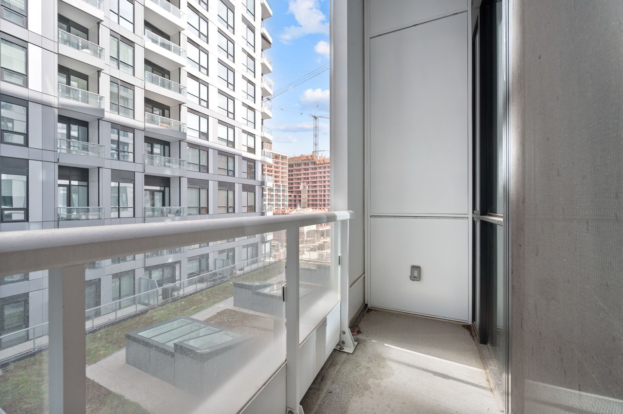 15 Richardson Street #515