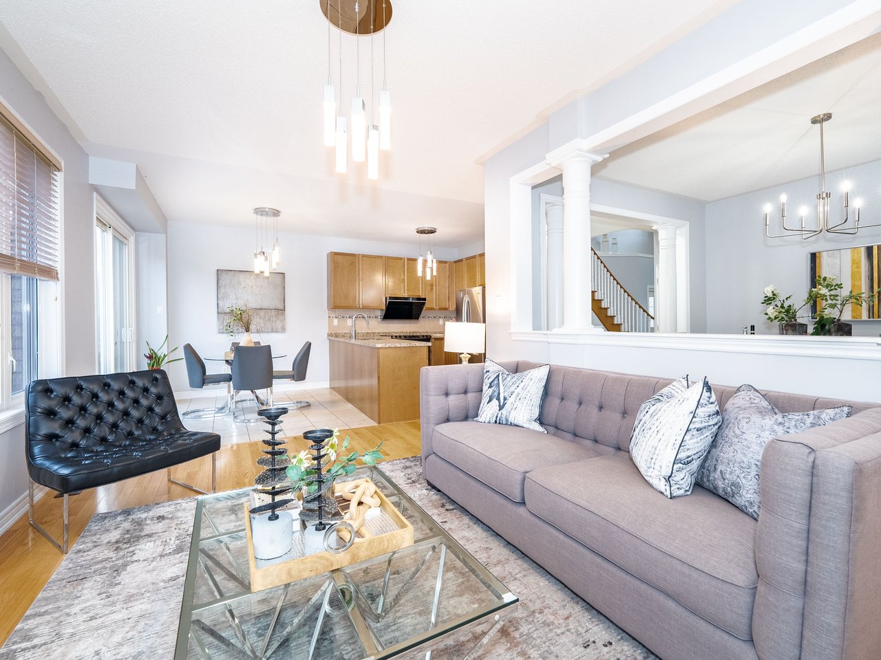 60 Seiffer Cres
