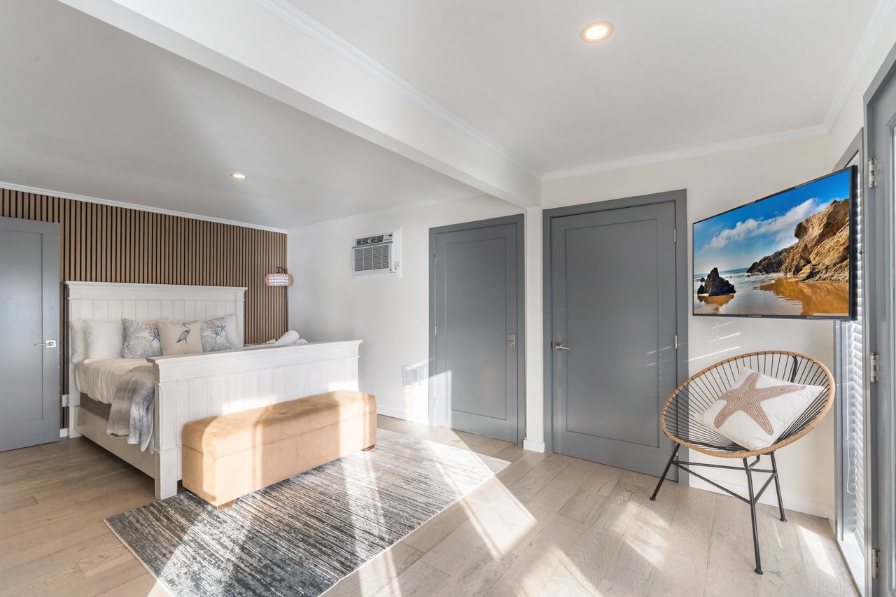 Pacific Retreat 🌊