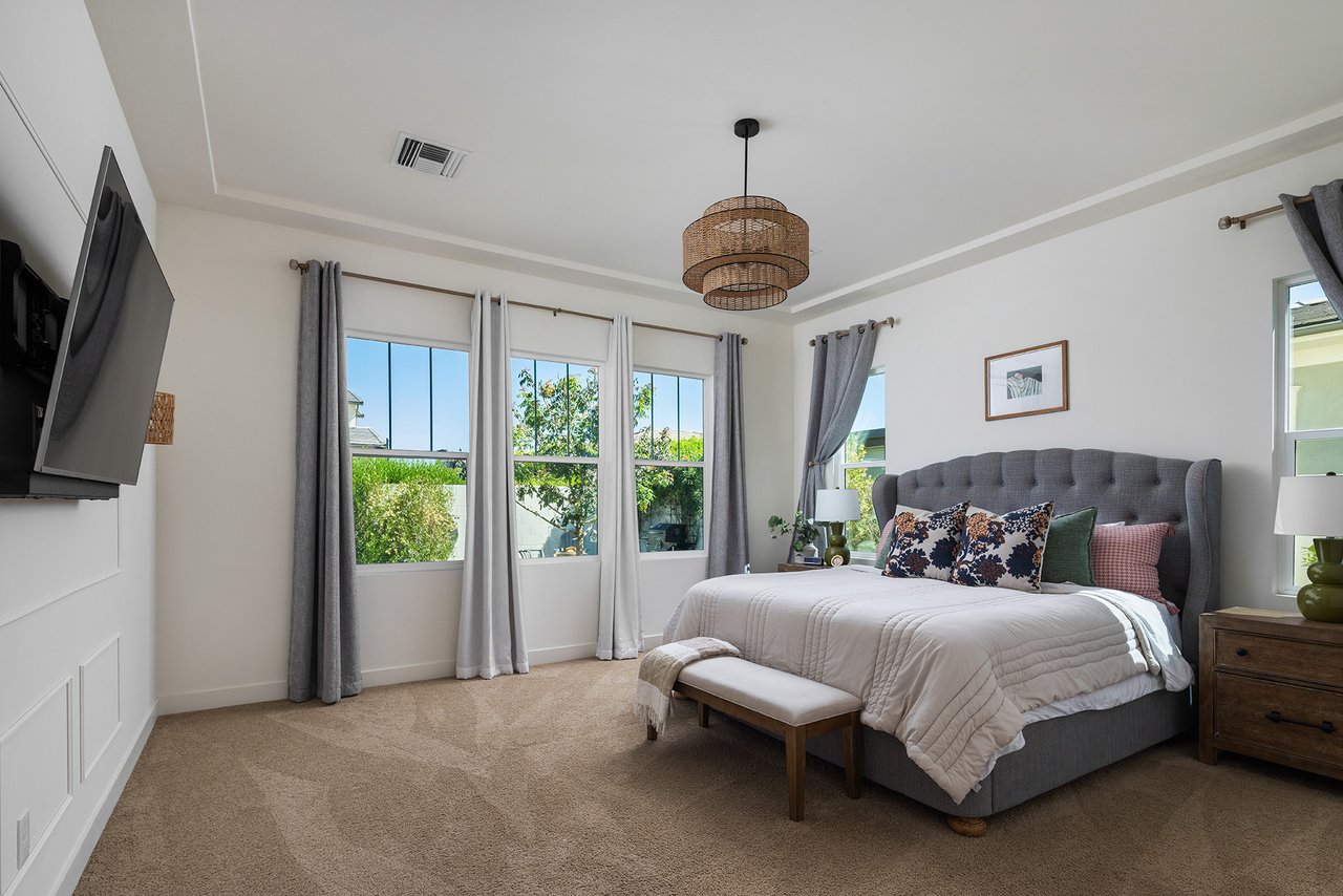 3548 E BLOOMFIELD Parkway