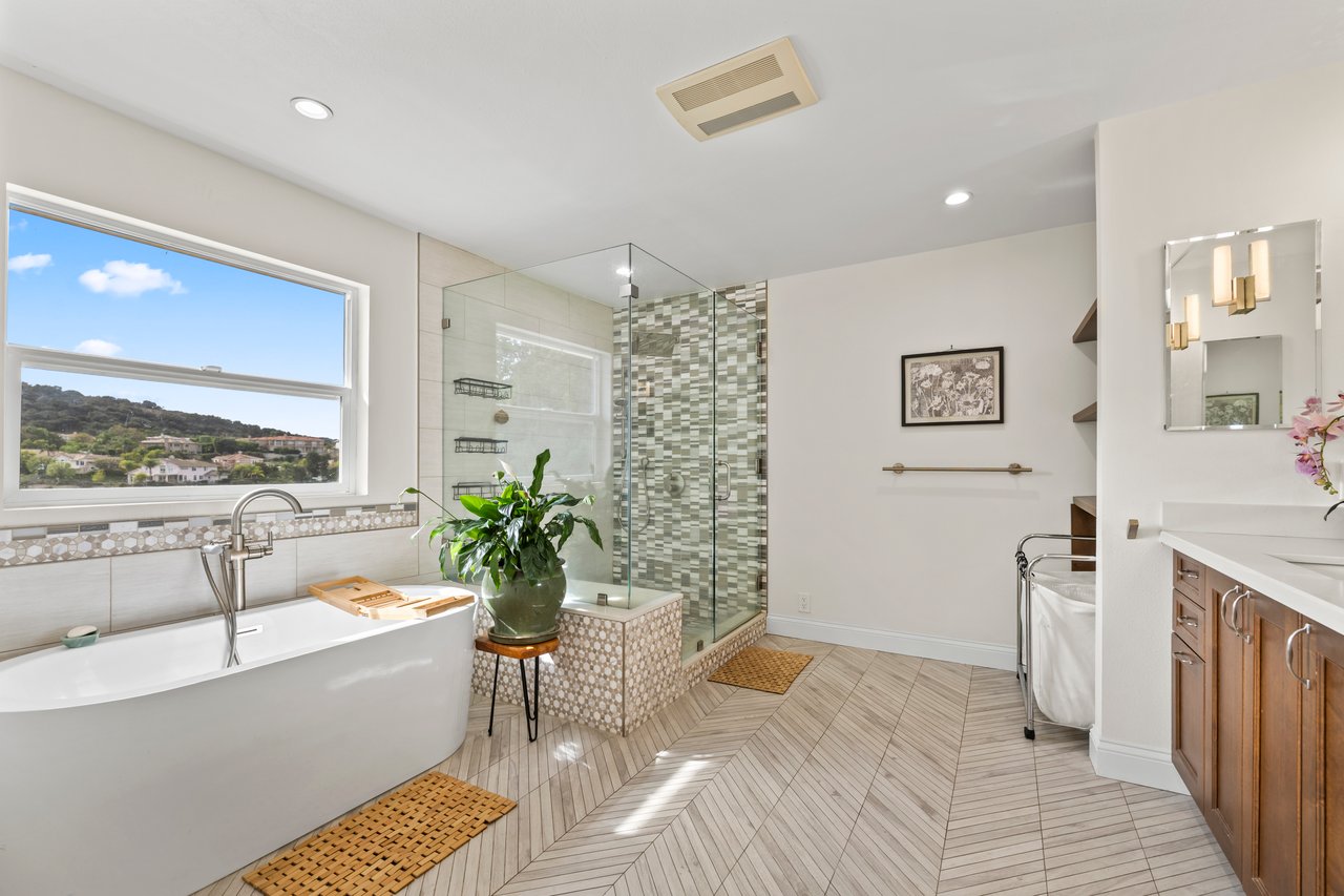 3804 Vista Linda Dr. 