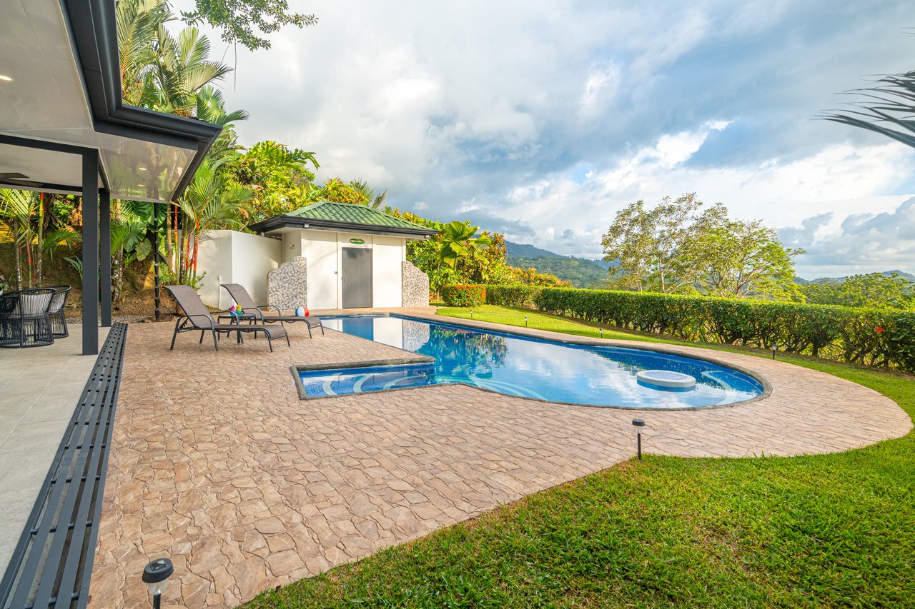 Breathtaking Ocean Sunset Views at Casa Iona, Ojochal