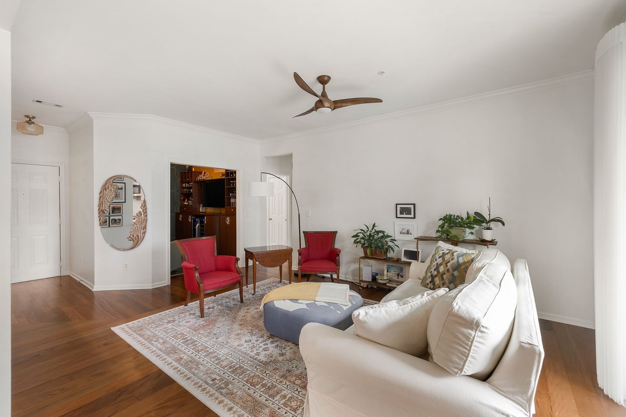 130 River Landing Dr #6102
