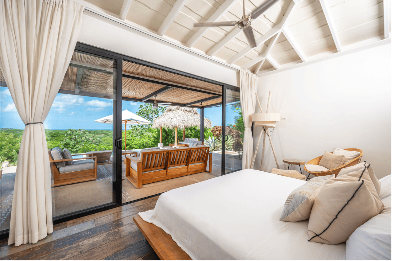 Casa Salinas – 3 beds ocean view home in playa grande