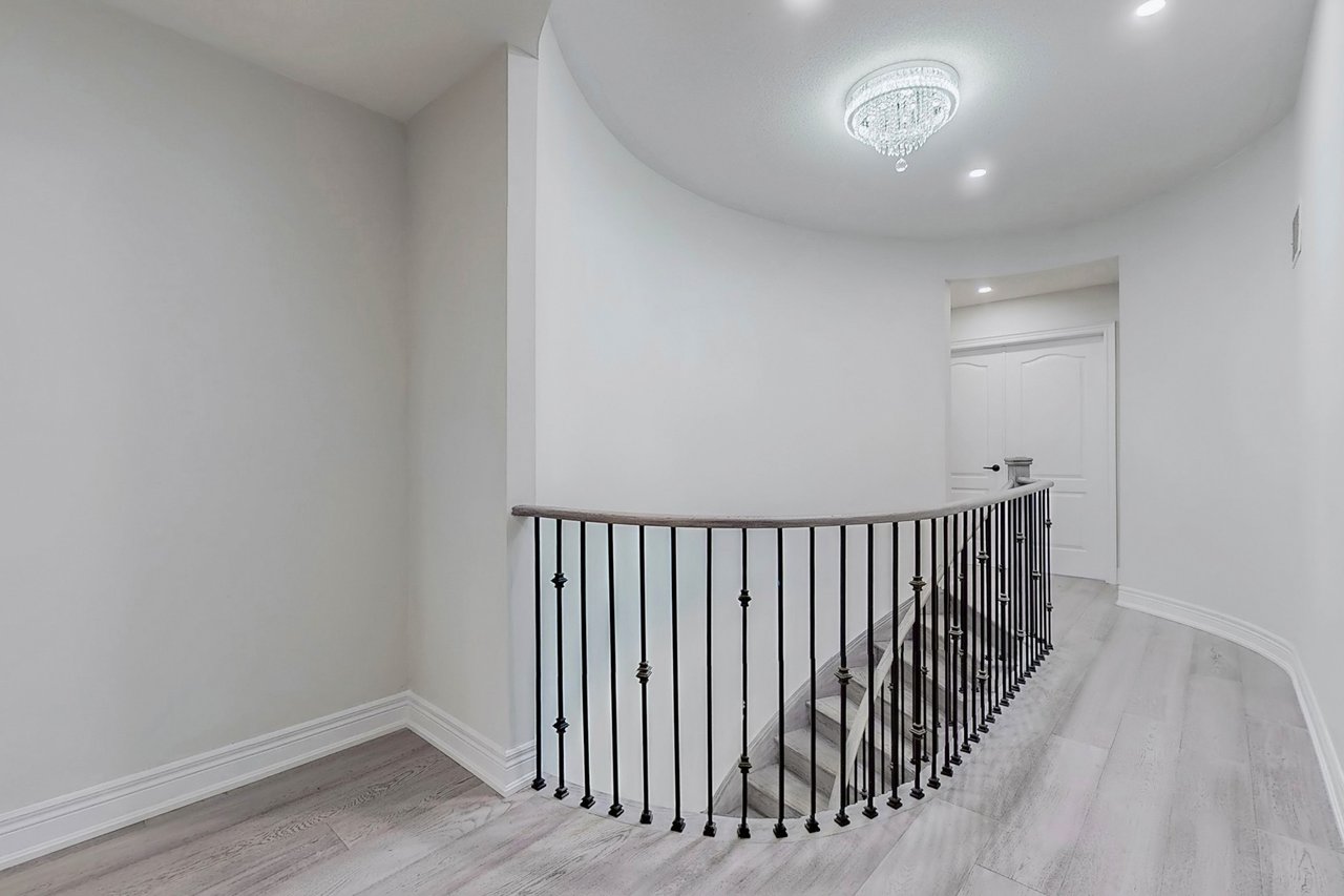 120 Valley Vista Drive