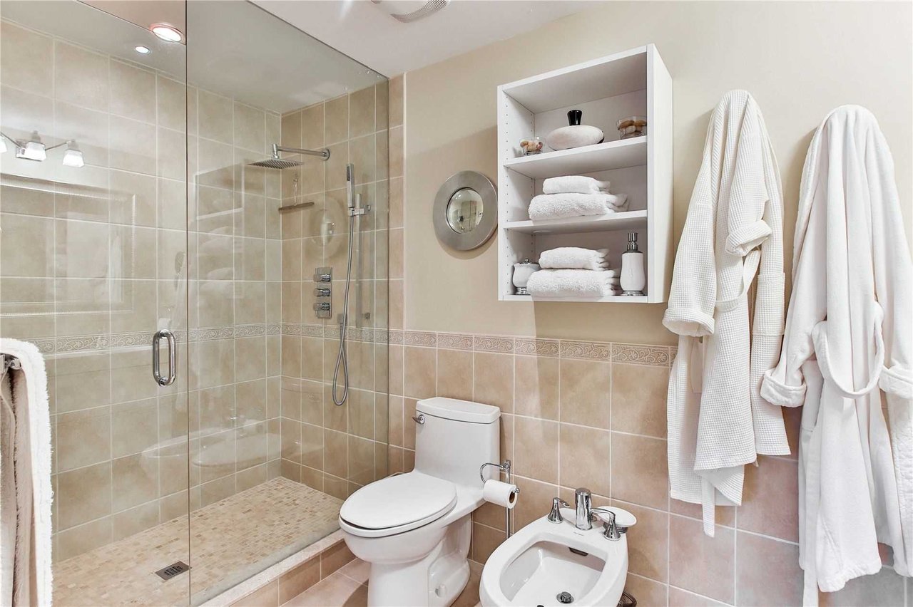 93 Confederation Way