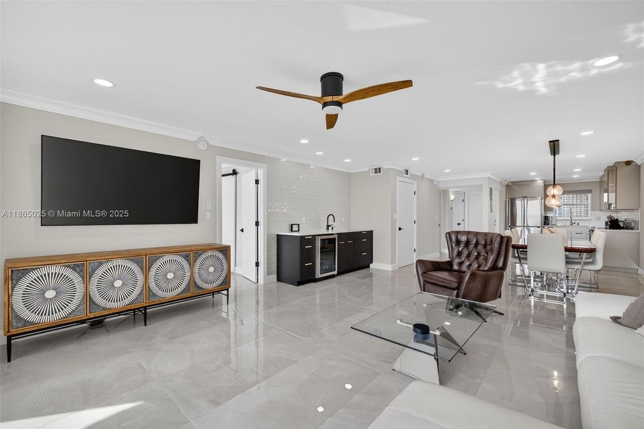 511 Bayshore Dr #1005