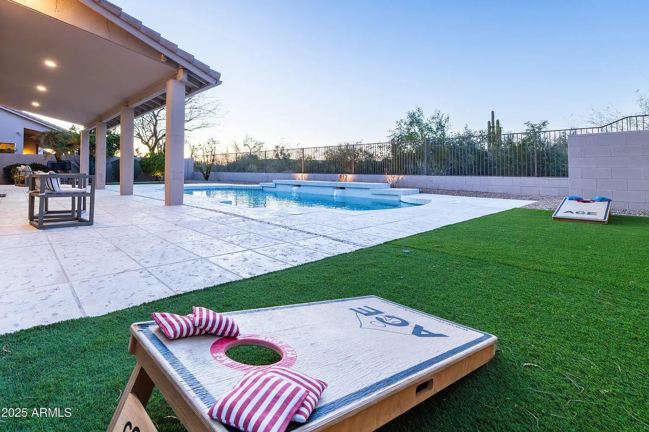 9238 E PALM TREE Drive, Scottsdale