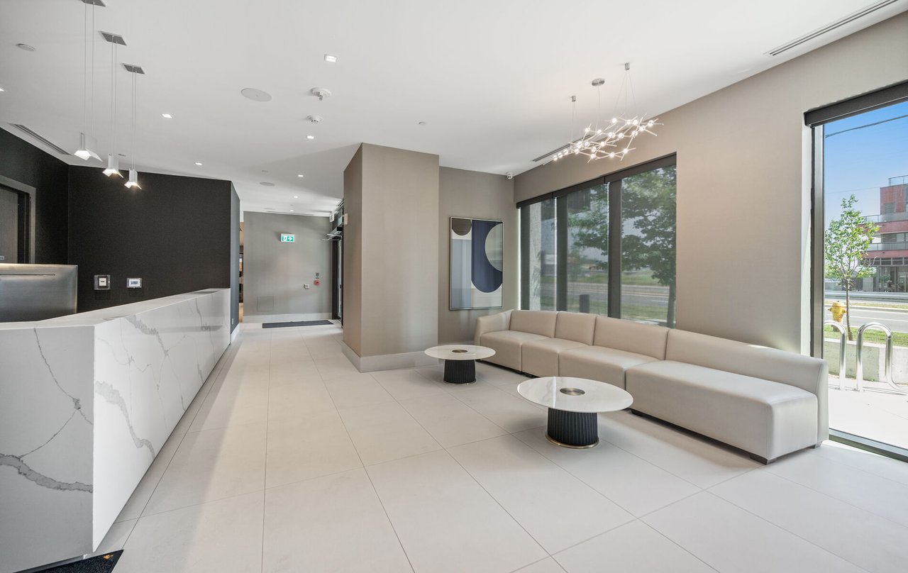 2550 Simcoe Street N 219