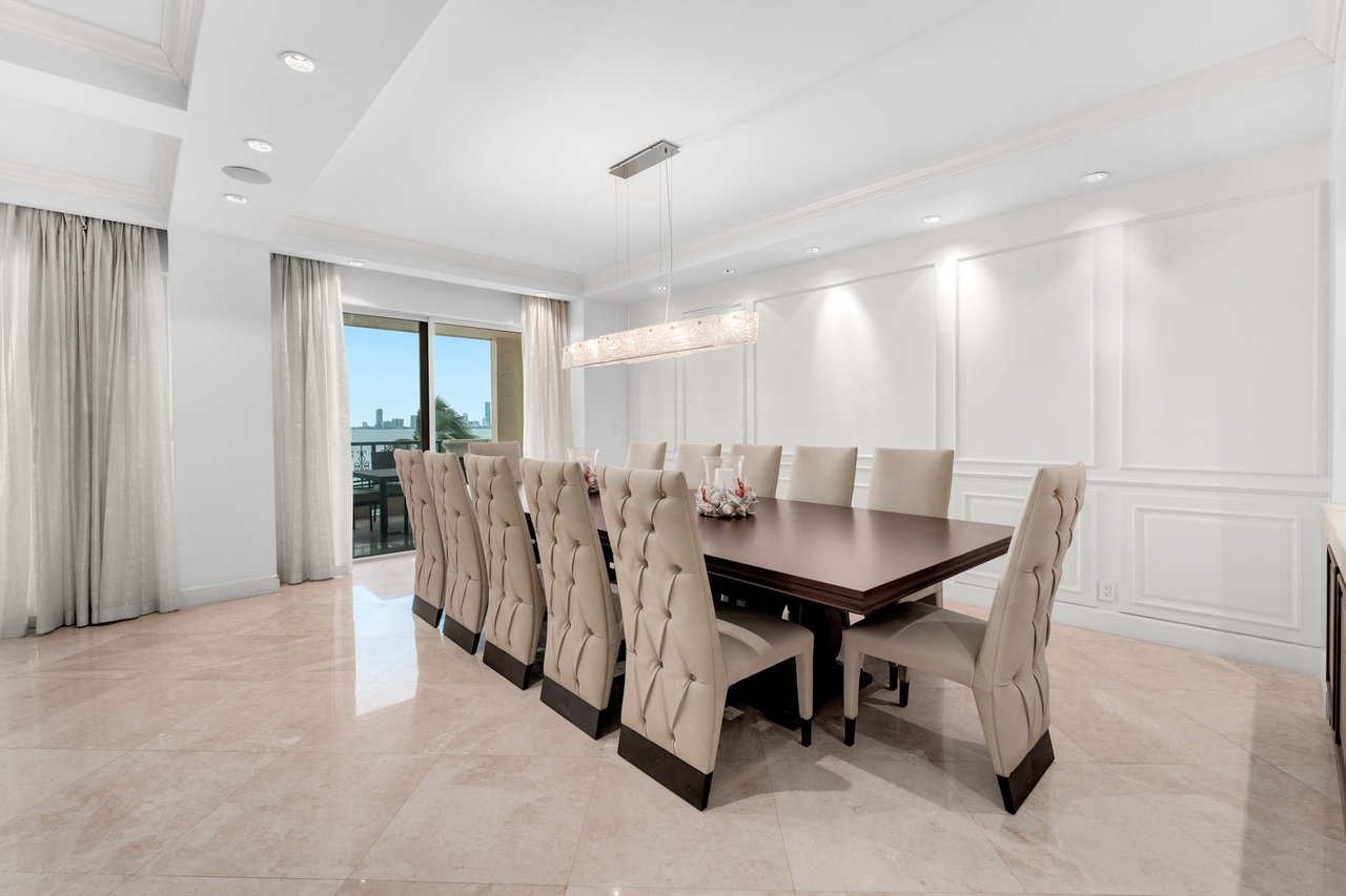 5233 Fisher Island Dr, Unit 5233