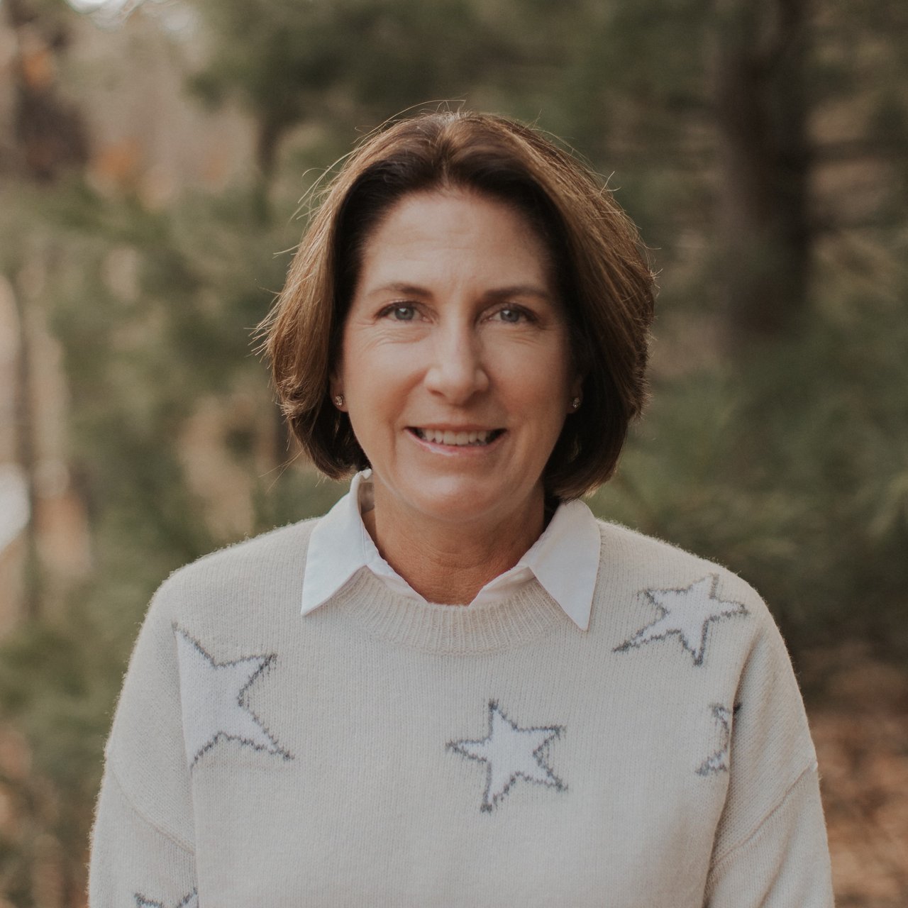 Laura Bosgraaf Holland, MI Real Estate Agent Headshot