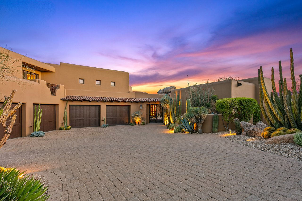 7311 E ARROYO HONDO Road