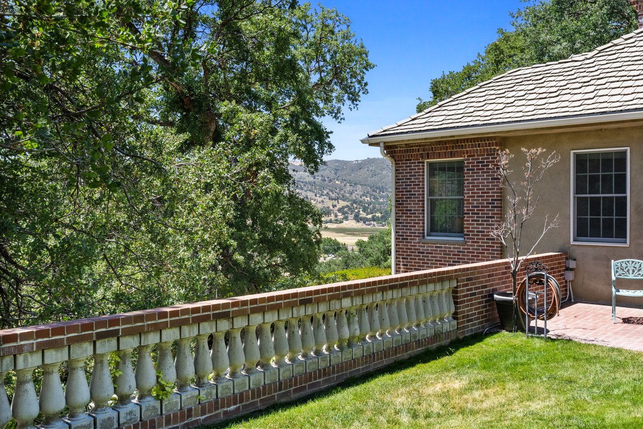24120 Martingale Way 