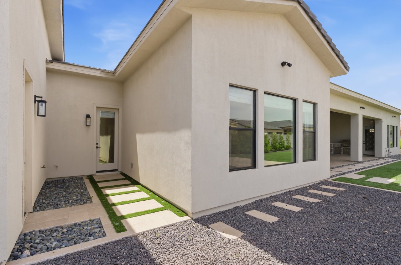 18206 W SAN MIGUEL Court