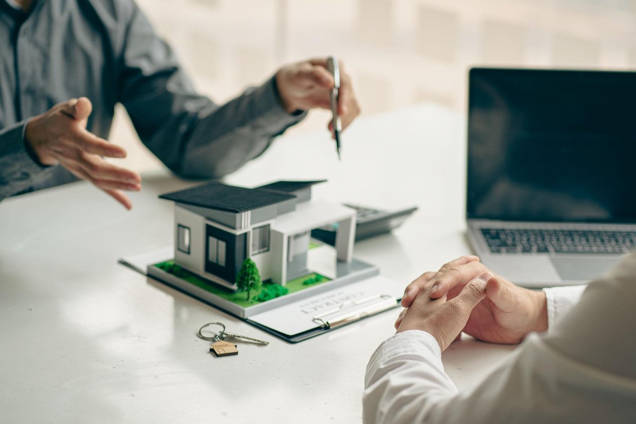 🏡 What Mistakes Are Seattle Homebuyers Making Right Now? (And How to Avoid Them)