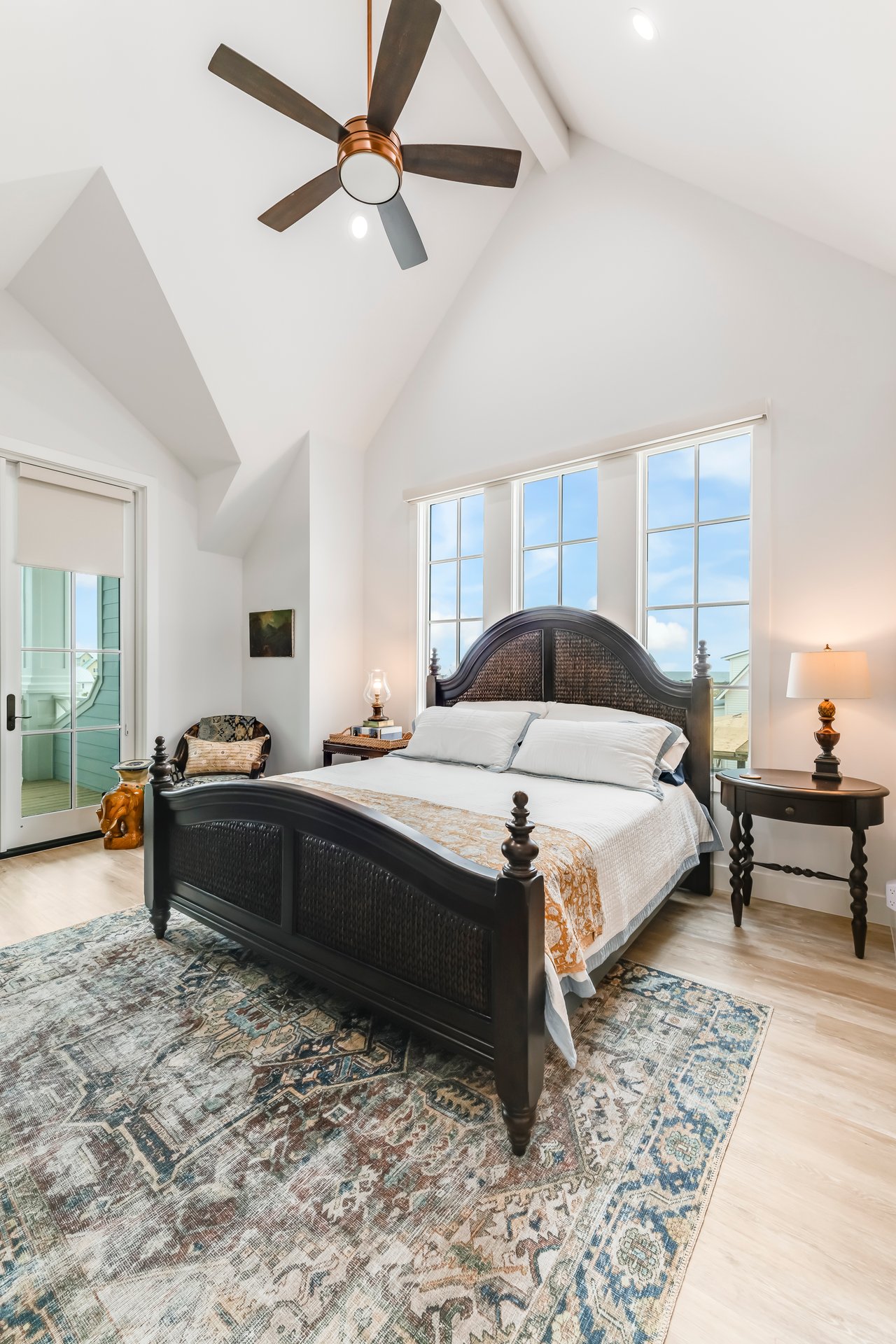 Dewdrop Street, 6110 Sq. Ft.