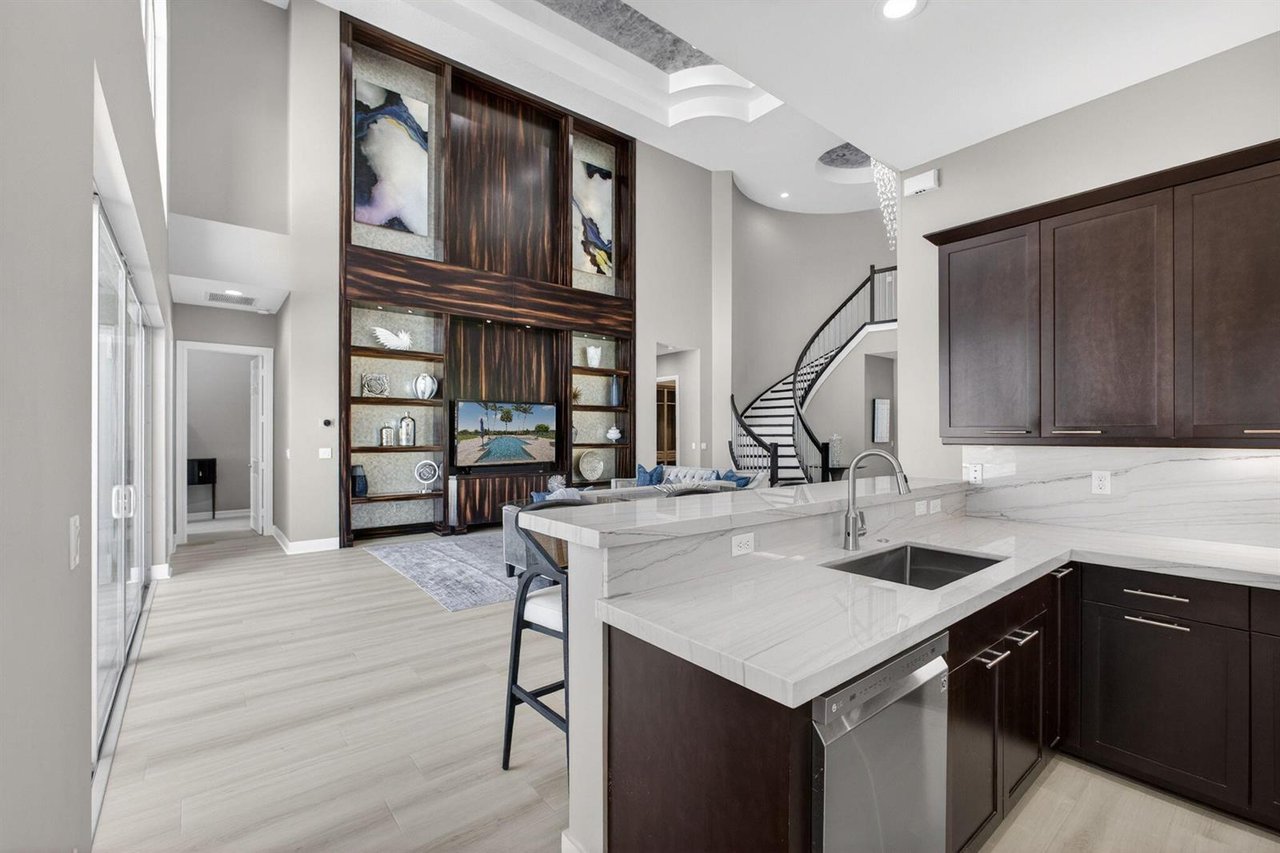 11135 Lynwood Palm Way