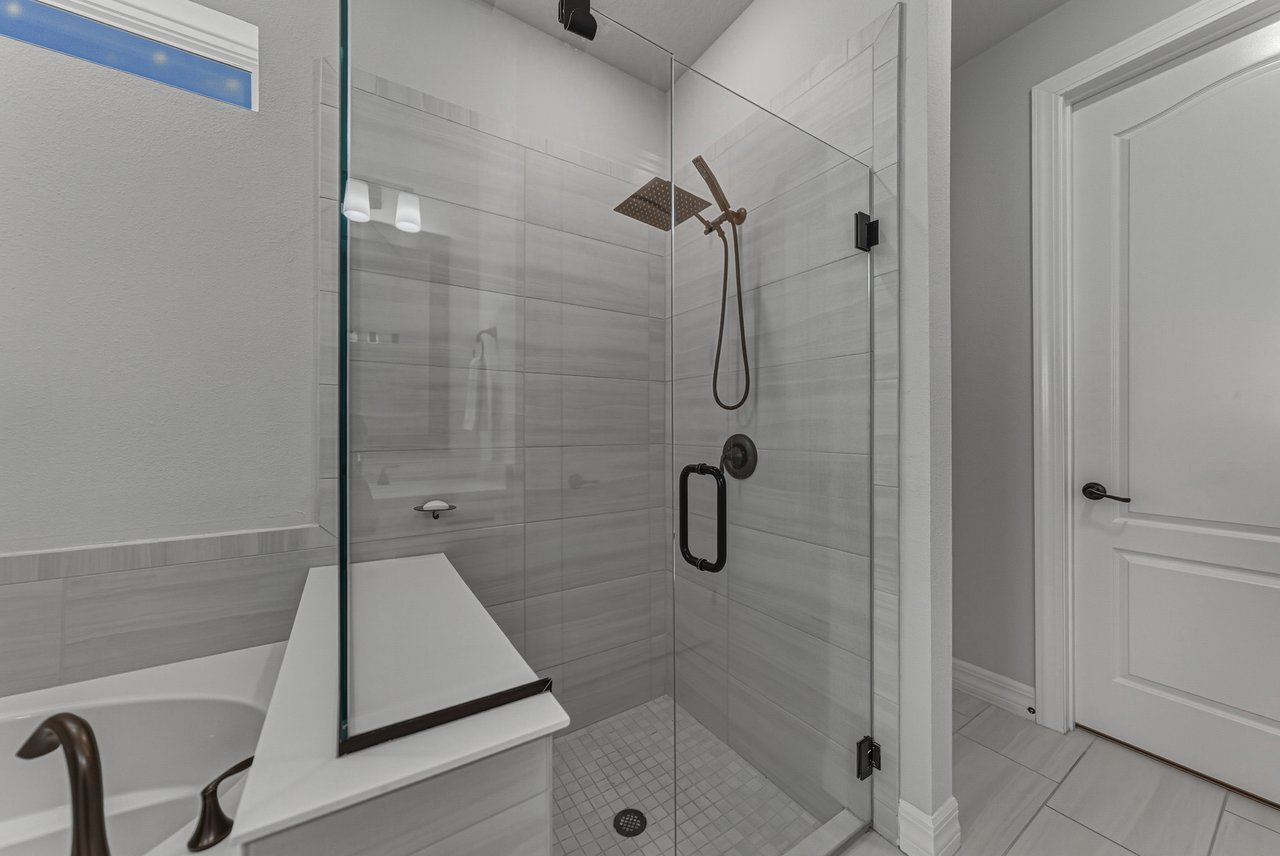 7430 POOL COMPASS LOOP