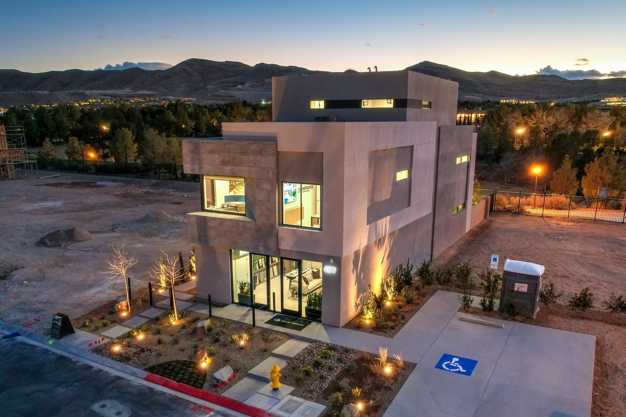 4077 Heron Fairway Dr