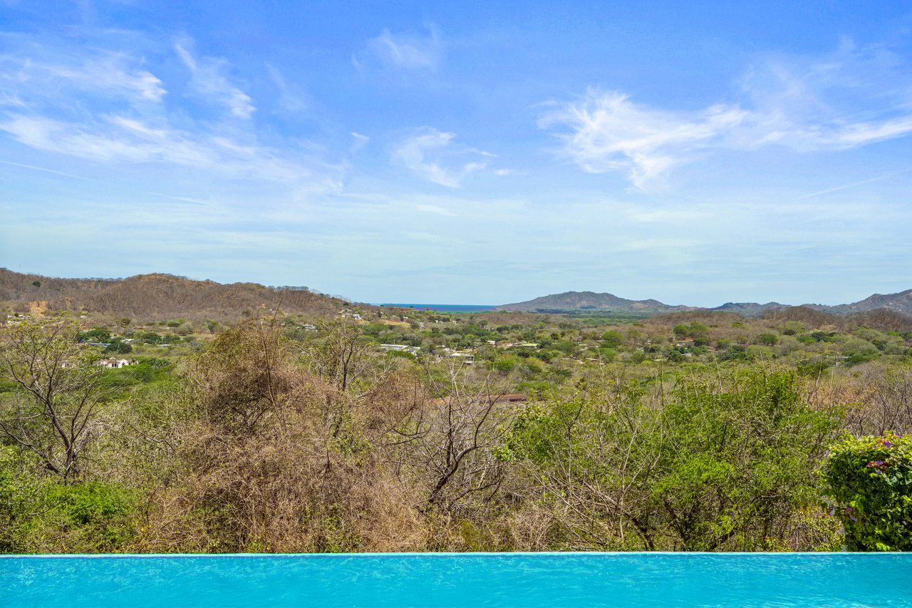 Casa Por Fin | 4-Bedroom Ocean-View Home in Gated Community, just 10 minutes from Tamarindo!
