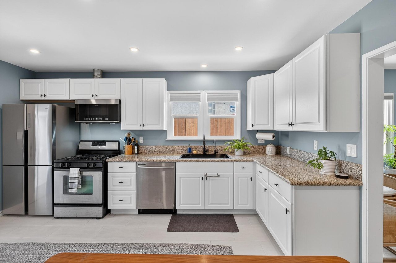 4813 W 130th Street