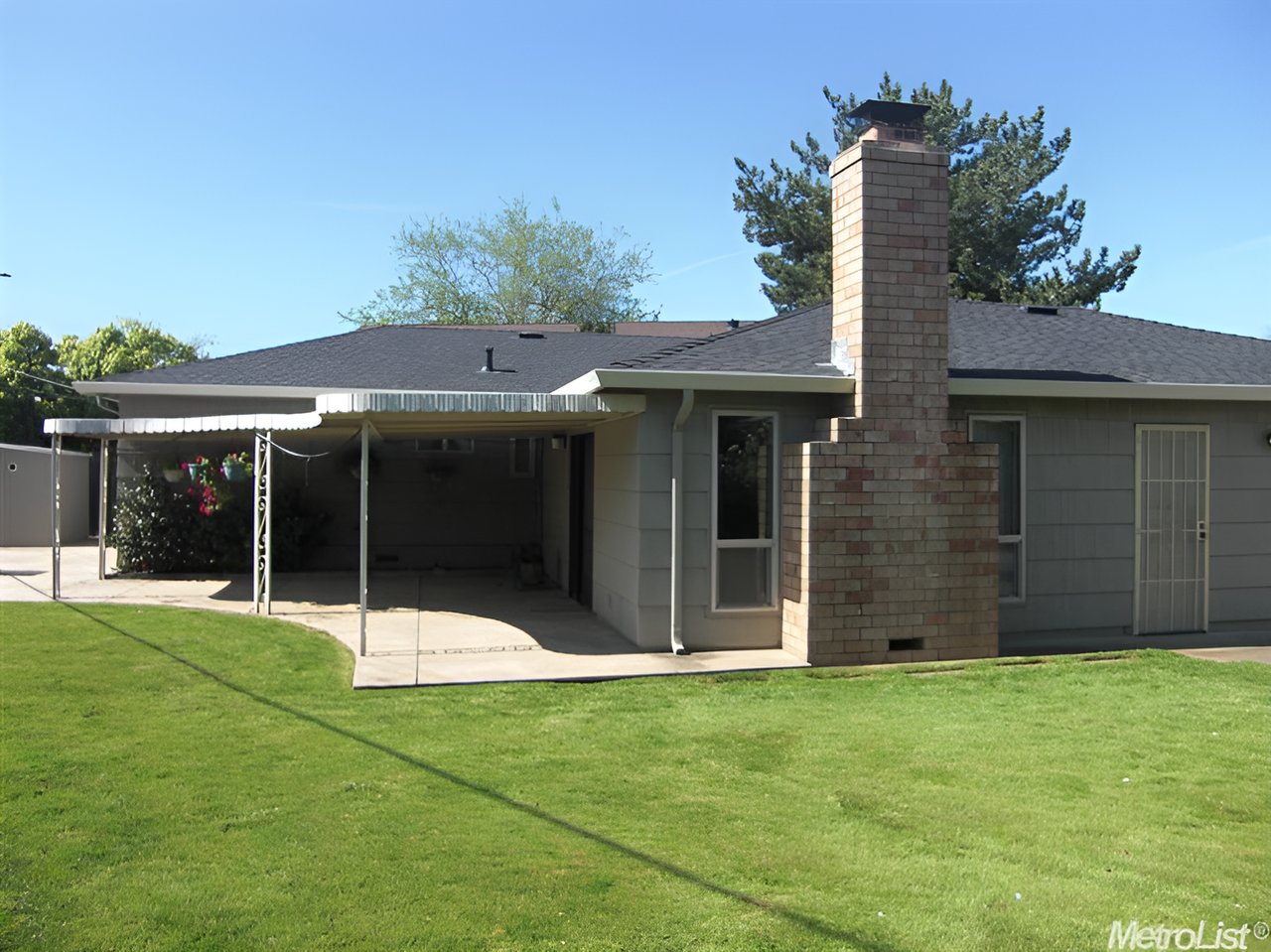 Sold in 95820- Congratulations Julie and Dolores! - Represented Buyer