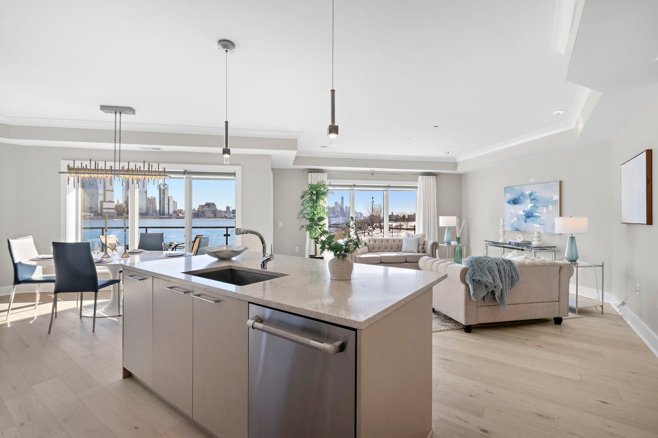 Open Layout Showing off NYC and Hudson River Views