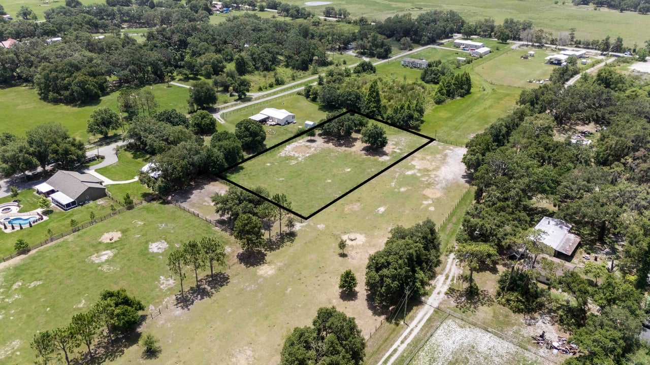 3320 Shadow Hawk Trail