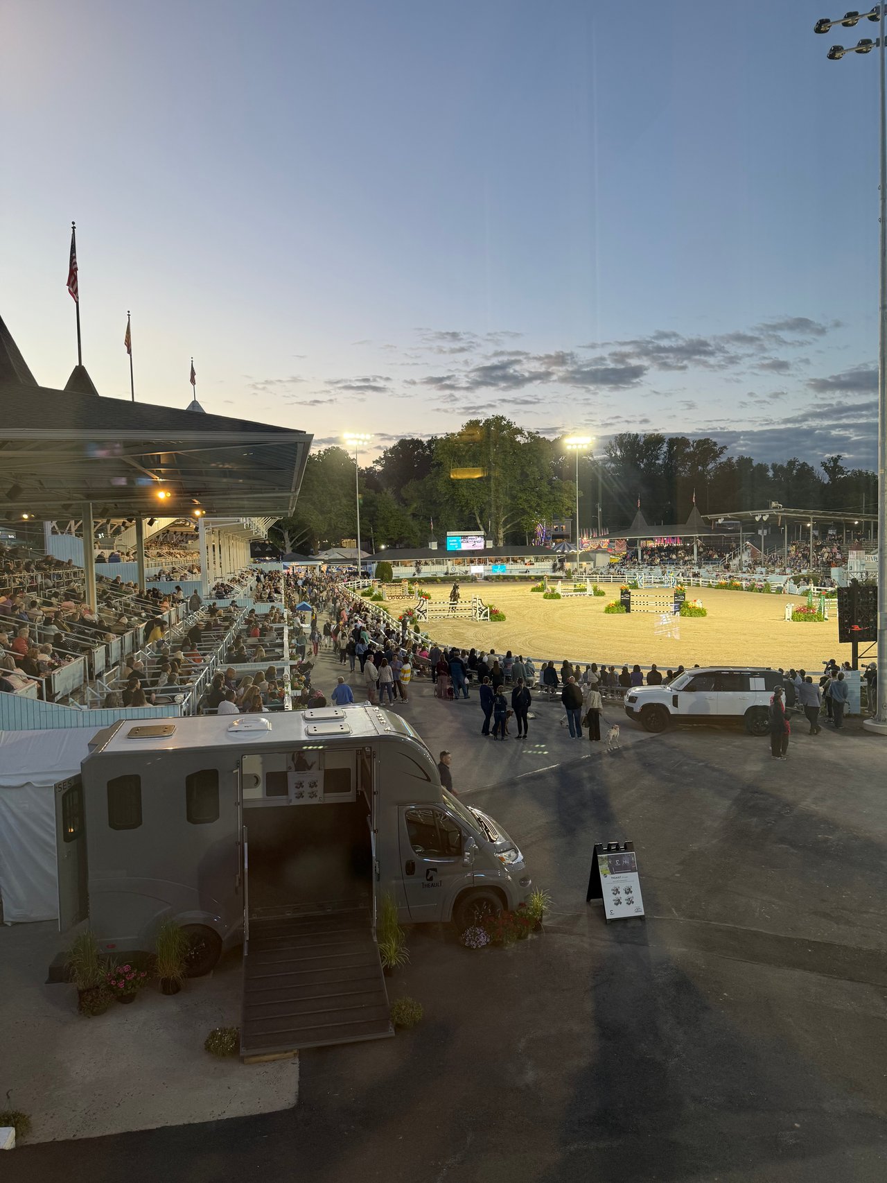 Devon Horse Show 2026: Final Jump-Off, Devon Club VIP Evening & Main Line Equestrian Elegance