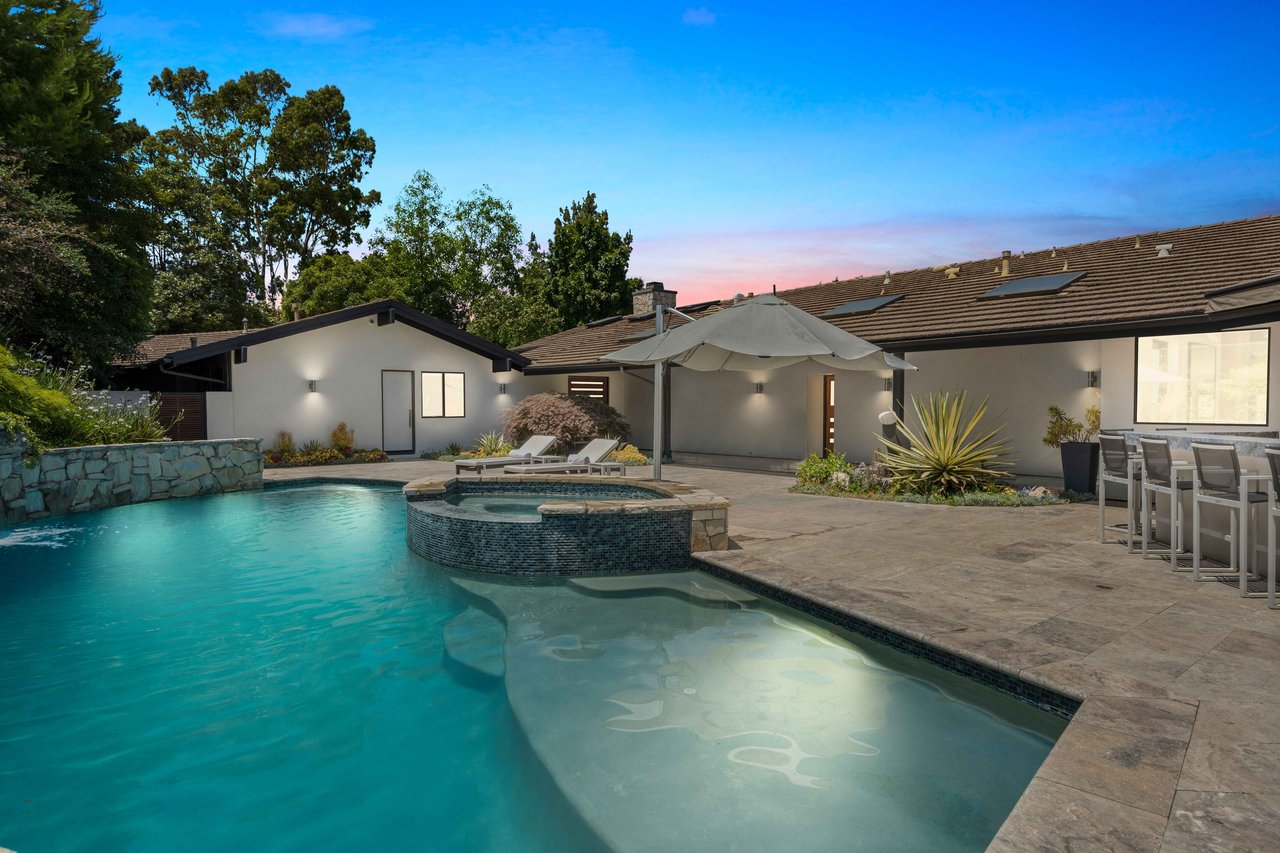 4 Buckboard Ln, Rolling Hills, CA 90274