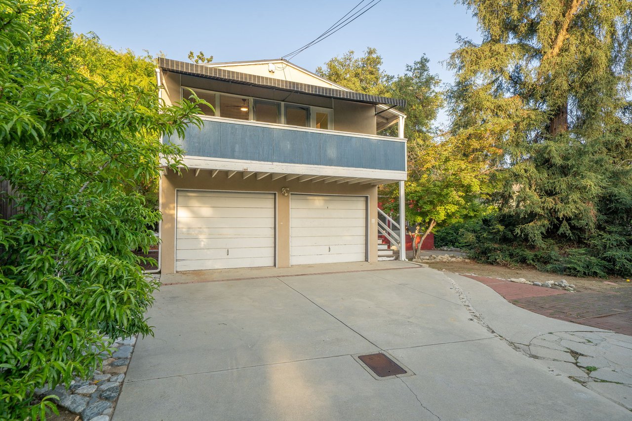 1150 N Indian Hill Boulevard