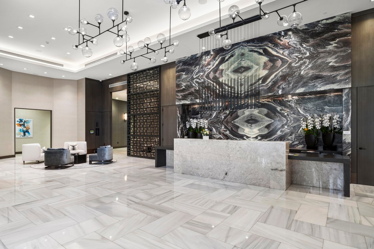 4100 Island Blvd # 1 Unit: PH-1