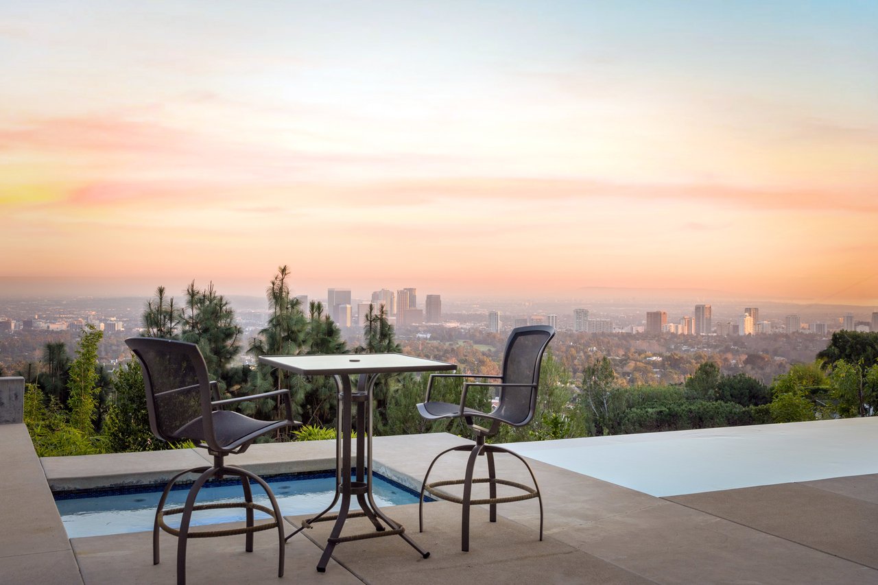 1290 Angelo Dr, Beverly Hills