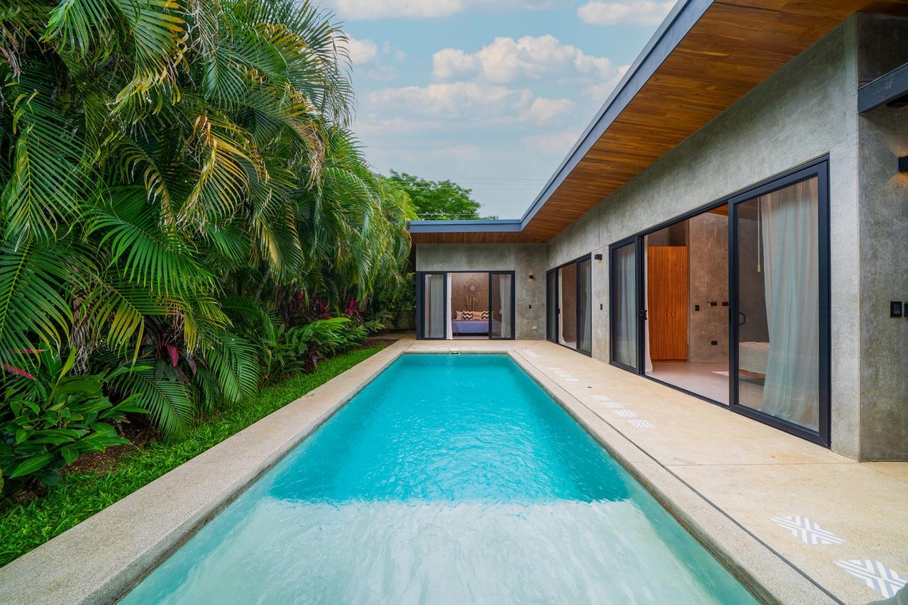 Casa Chile | Modern 3-Bedroom Home with Pool in Tamarindo, Costa Rica