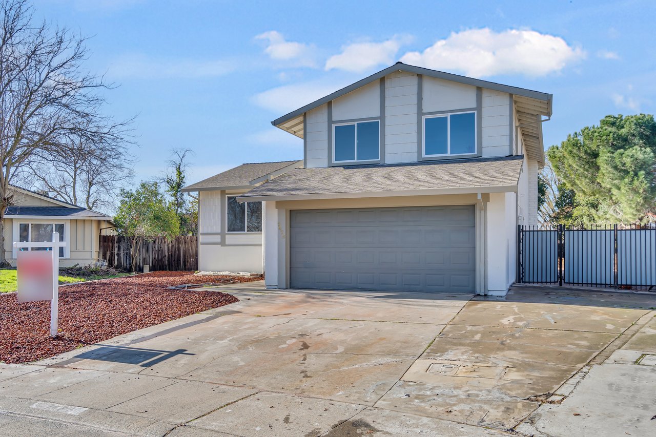 7422 PALMER HOUSE DR