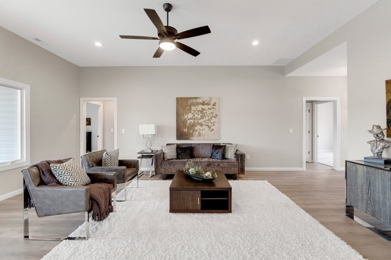 17890 Carne Cove